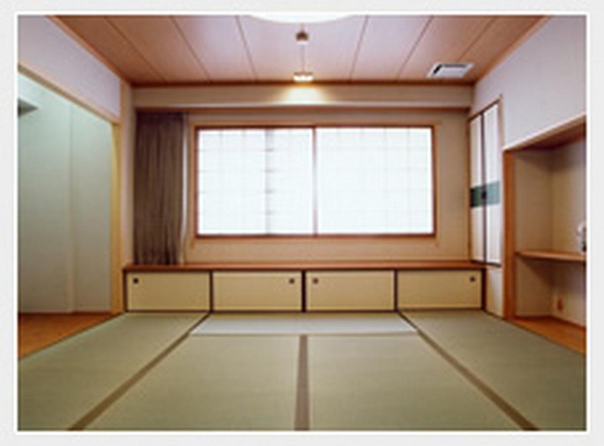 Business Hotel Masumi Sou Ikeda  Экстерьер фото