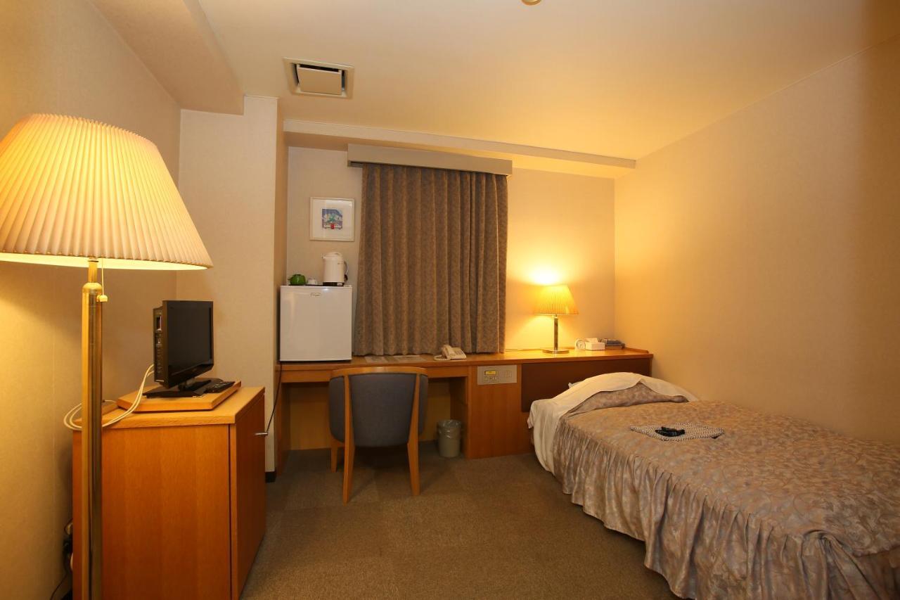 Business Hotel Masumi Sou Ikeda  Номер фото
